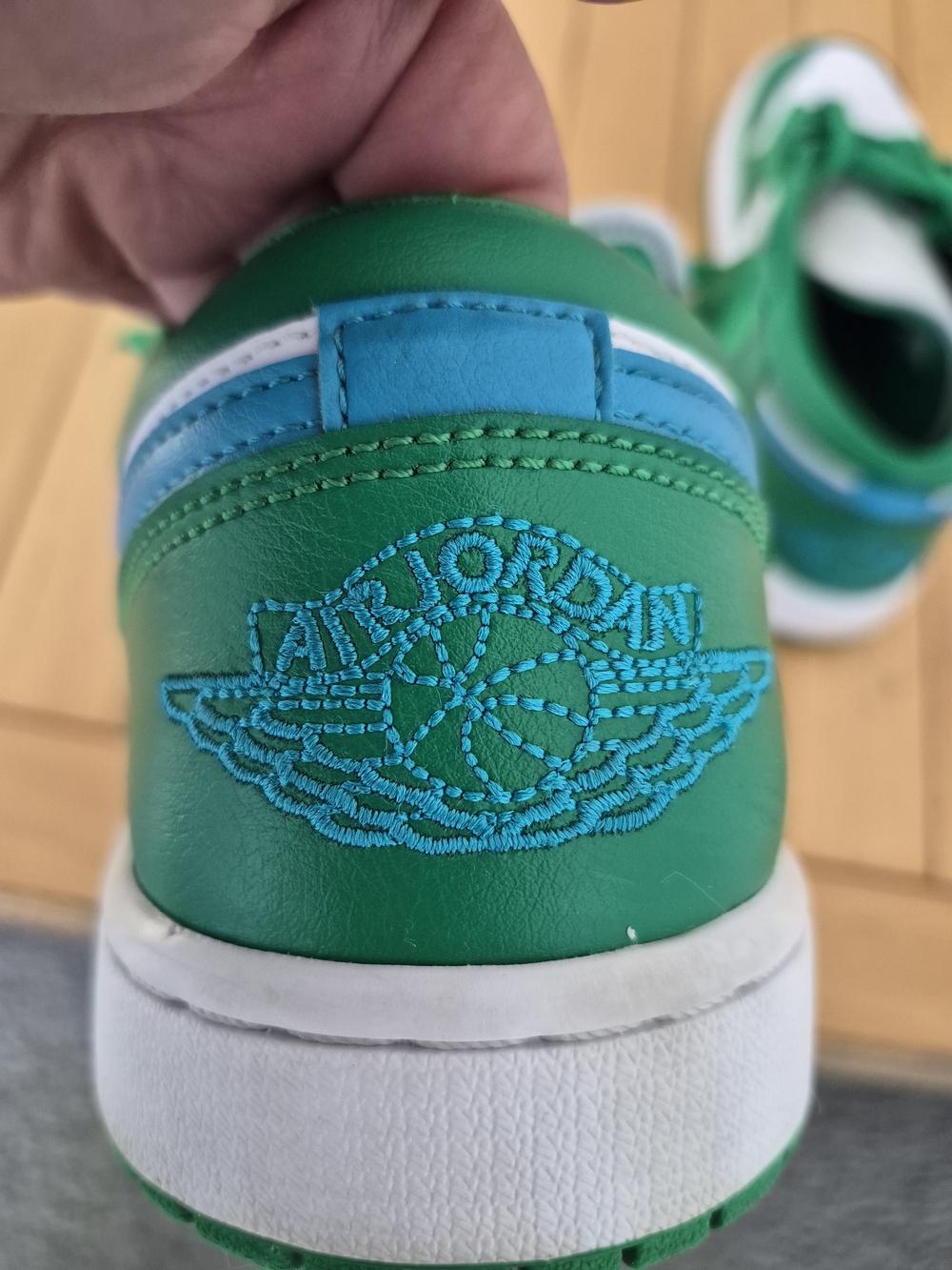 Jordan 1 Low Lucky Green Aquatone Women’s 10.5 Gorpcore Streetwear Dark Academia - Picture 8 of 12